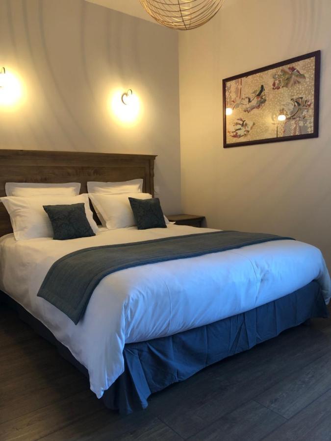 Domaine De Monplaisir Bed & Breakfast Caylus Екстериор снимка