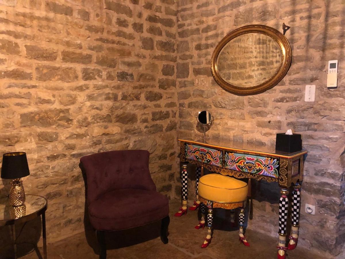 Domaine De Monplaisir Bed & Breakfast Caylus Екстериор снимка