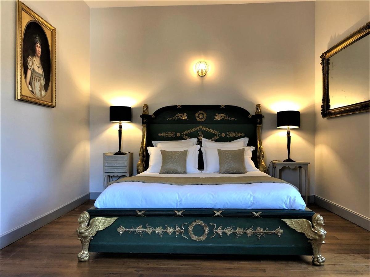 Domaine De Monplaisir Bed & Breakfast Caylus Екстериор снимка