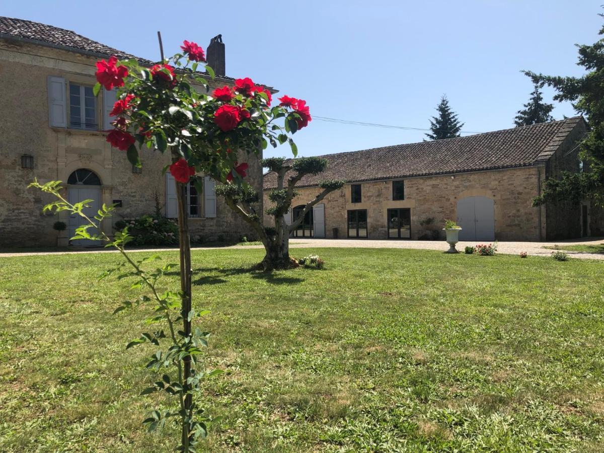 Domaine De Monplaisir Bed & Breakfast Caylus Екстериор снимка