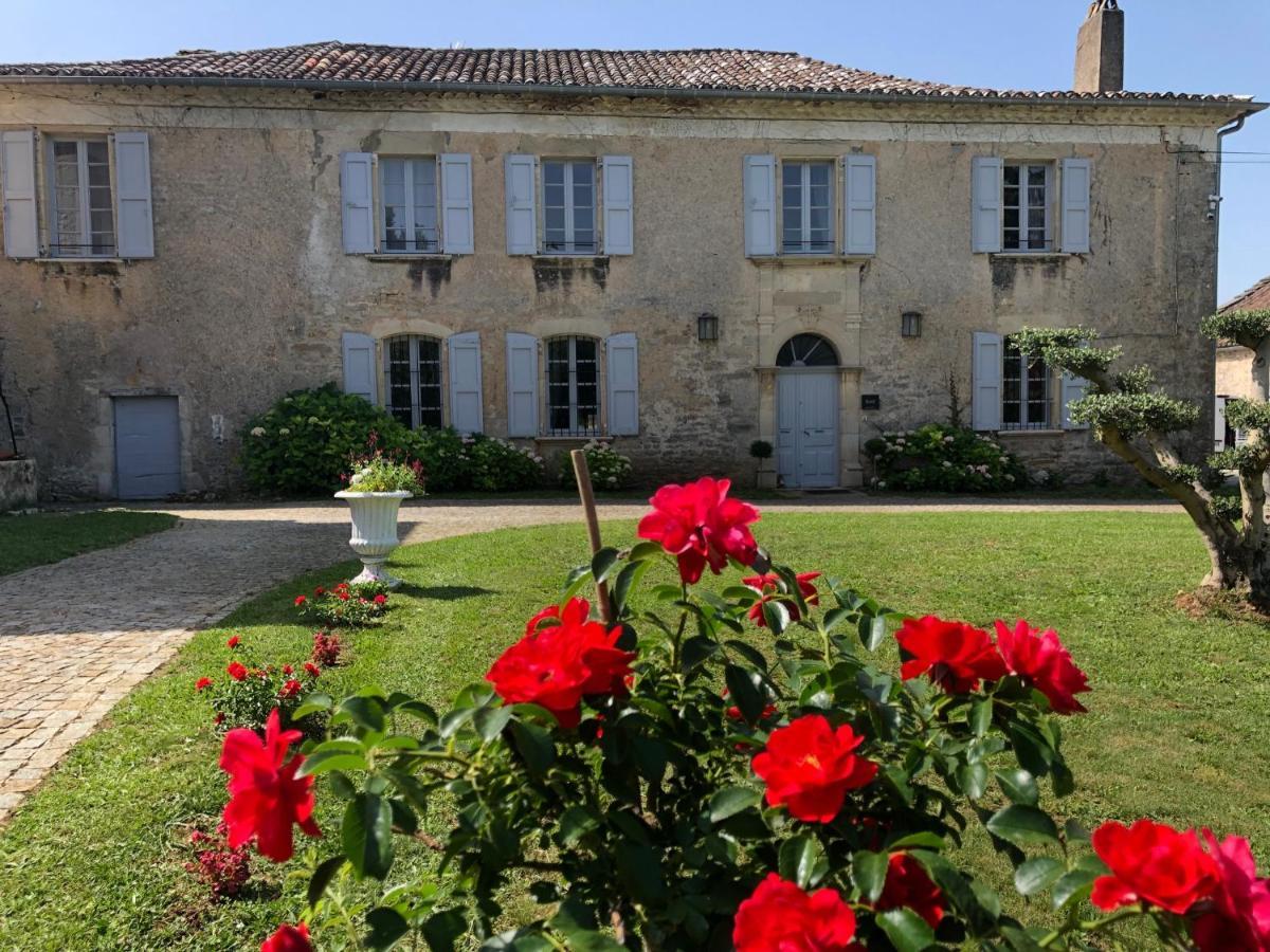 Domaine De Monplaisir Bed & Breakfast Caylus Екстериор снимка