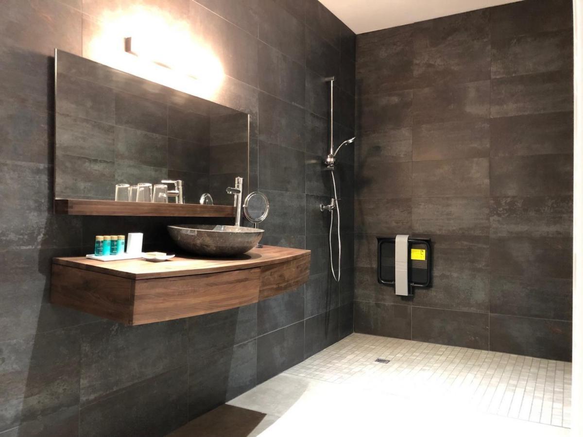 Domaine De Monplaisir Bed & Breakfast Caylus Екстериор снимка
