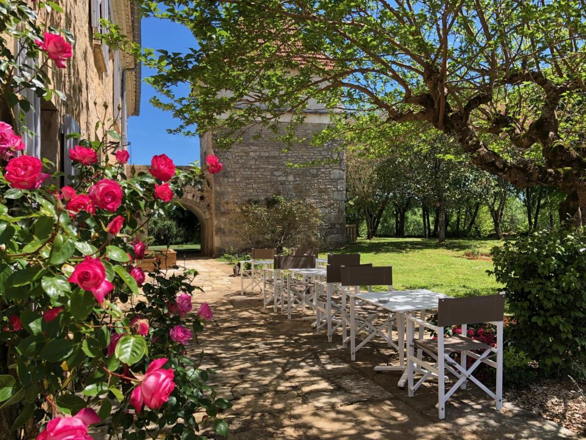 Domaine De Monplaisir Bed & Breakfast Caylus Екстериор снимка